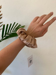 Scrunchie in Wattle